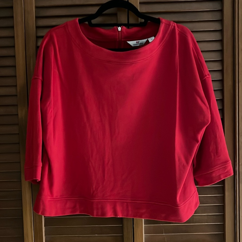 Vineyard Vines top